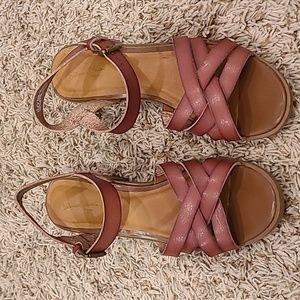 Universal Thread Low-rise Heels